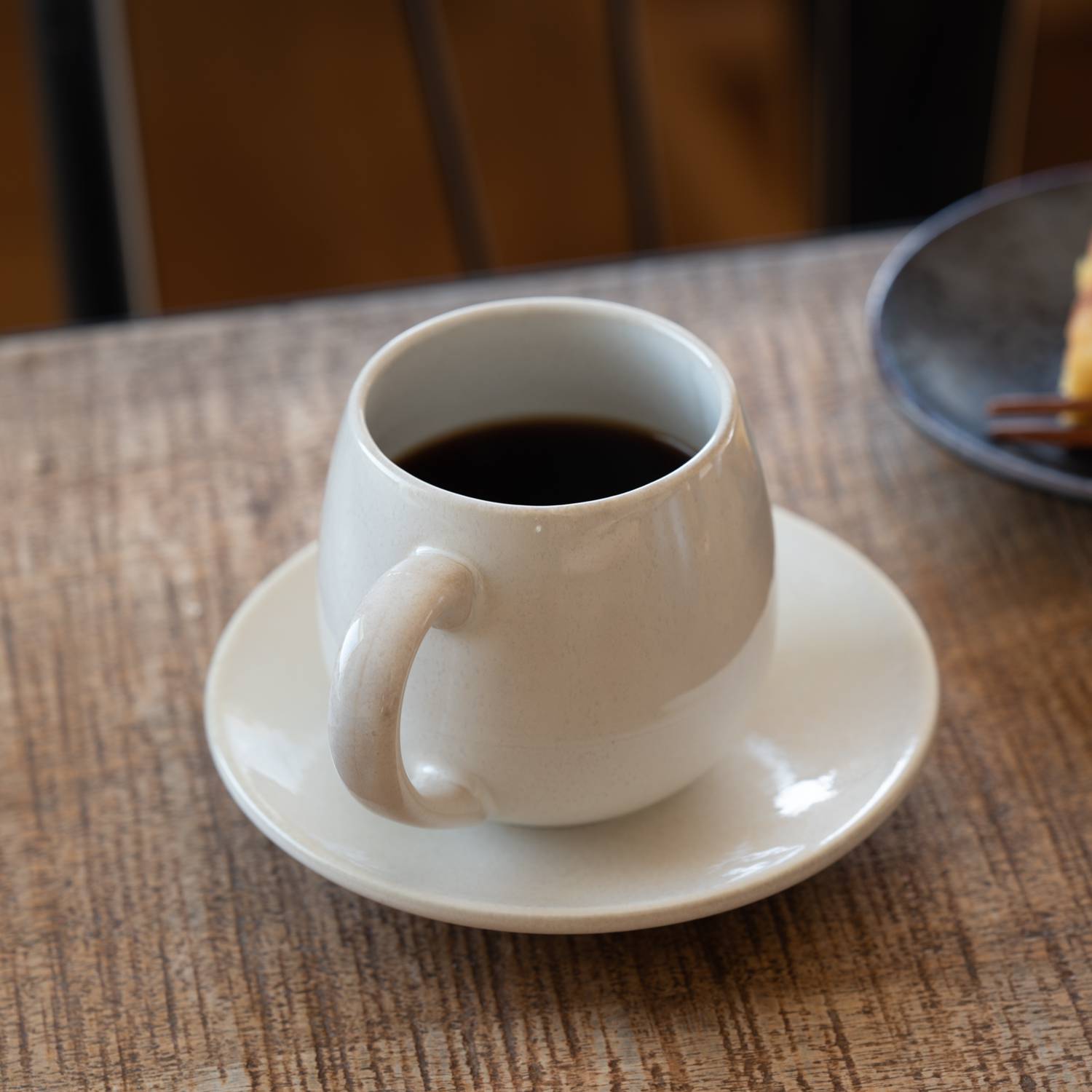 Ichihara Ceramics Pausa Ball Mug & Saucer