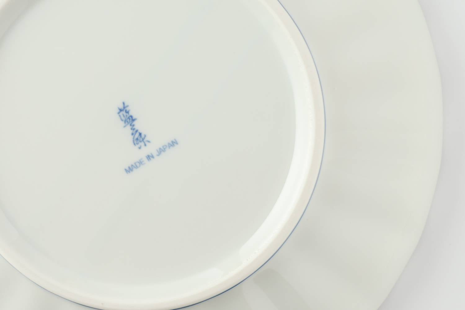 Ai Yuzen chrysanthemum-shaped plate 23cm