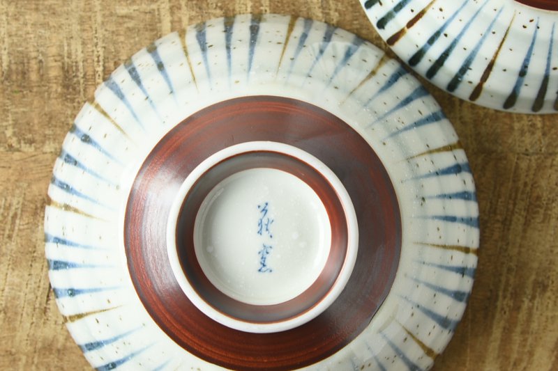 Japanese stripe pattern rice-bowl 刷毛巻十草 丸型