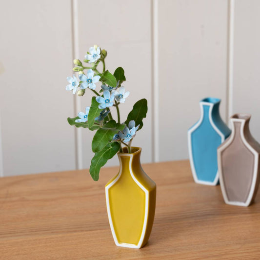 Oda Pottery Hanairo Framed Flower Vase (Matte Mustard)