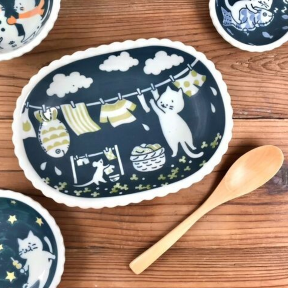 Cat's Laundry Day Oval Bowl日本製 美濃焼