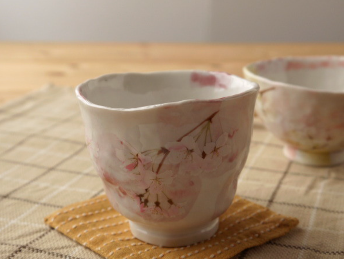 Hanagasumi Handcrafted Sakura Tea Cup