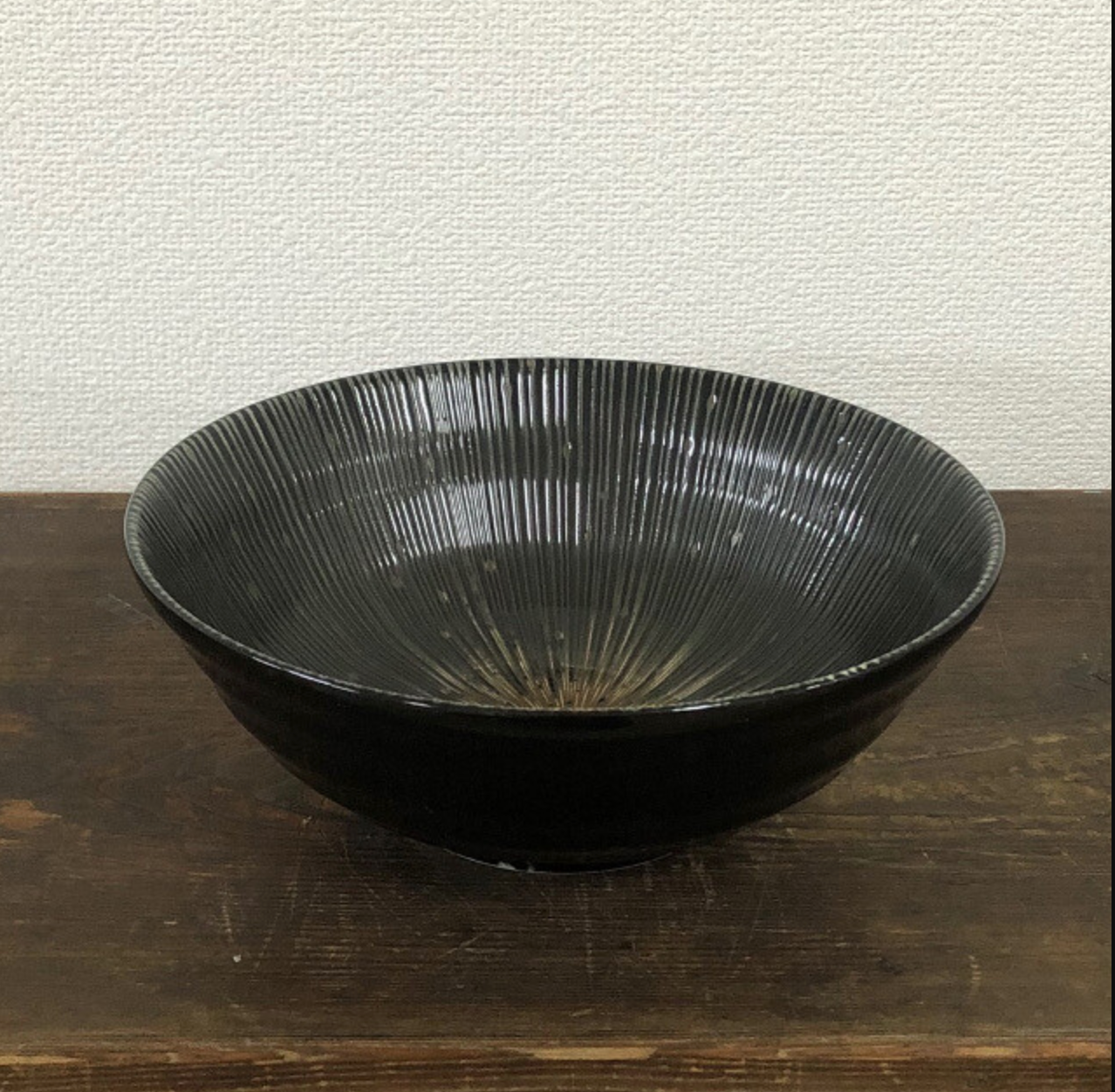 Sendan Jugusa Yaki Liner Series Serving Bowl Black