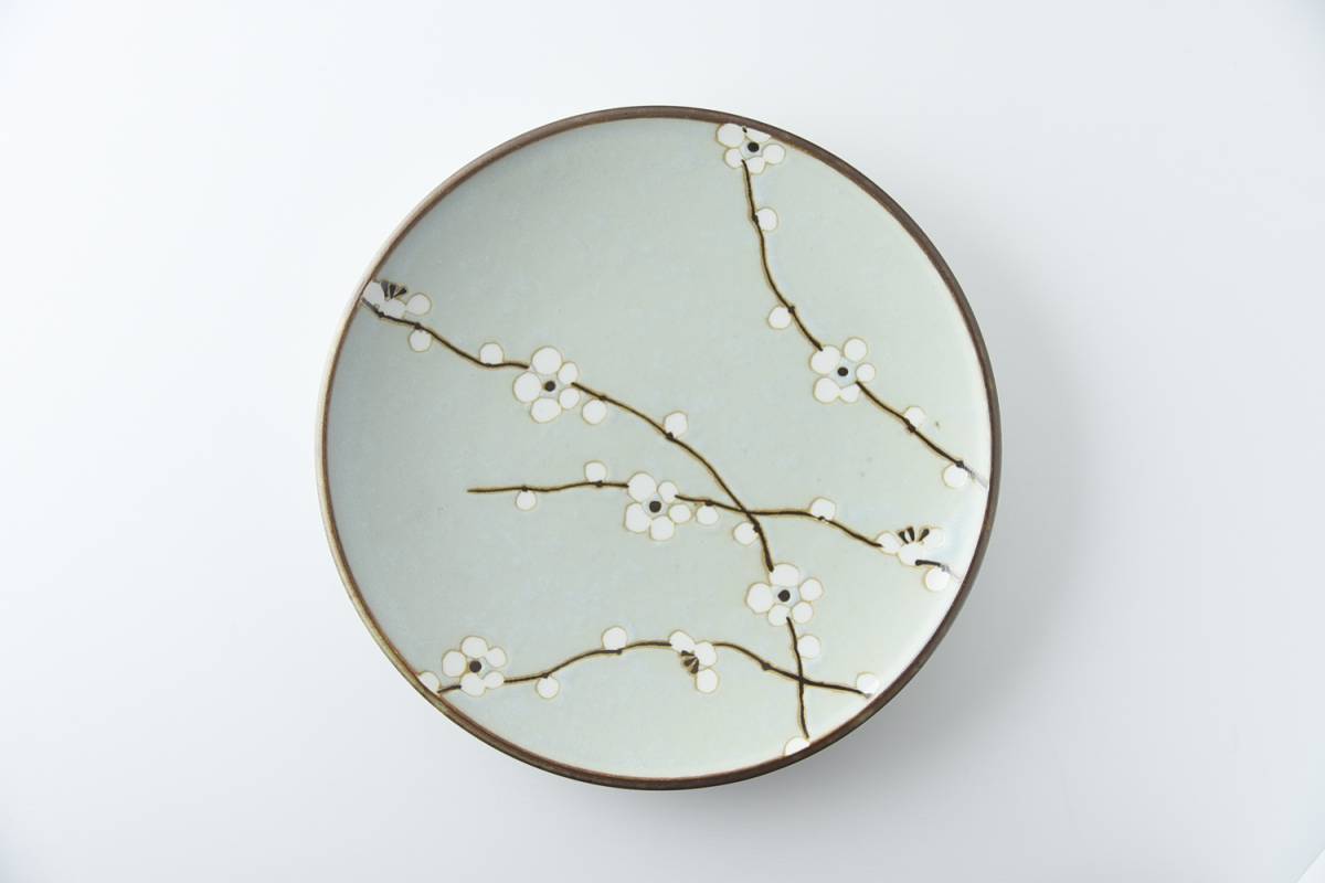 枝文雅Traditional Japanese Ume Blossom Dinner Plate 22.5cm